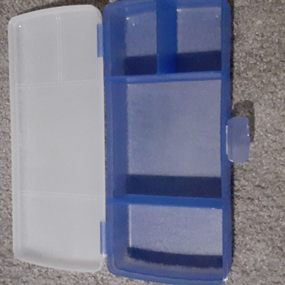 Tupperware - Picture 2 of 4